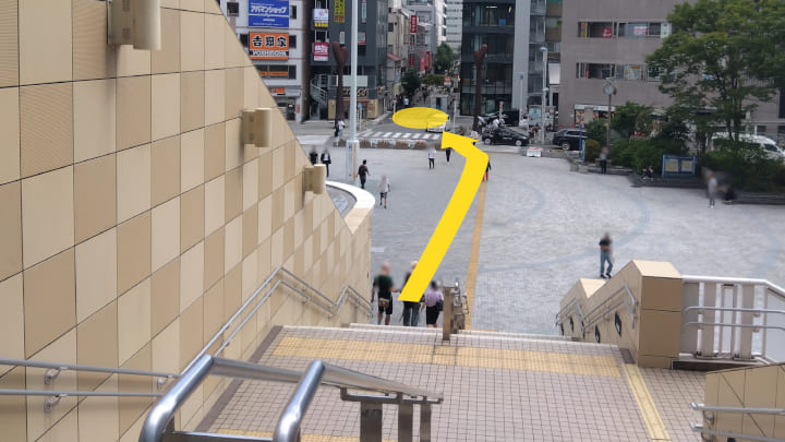 写真：品川駅前の広場