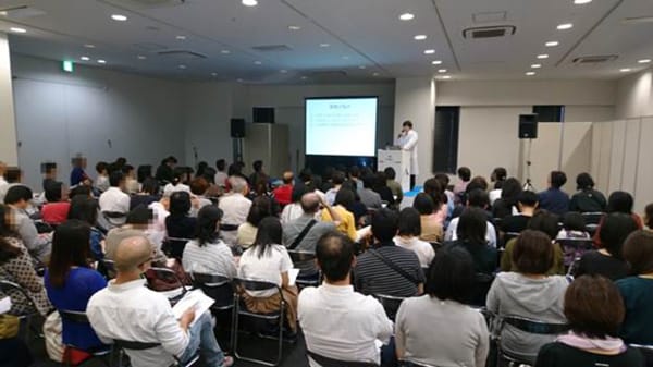 中高不登校生・中退者のための学校相談会 名古屋リビング新聞社主催