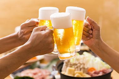 アルコールや食生活の乱れ